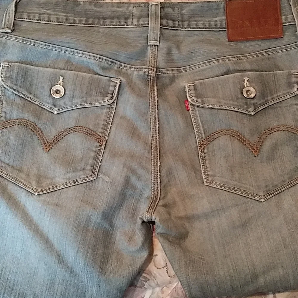 Levi's Vintage Original Jeans - Picture 2 of 9